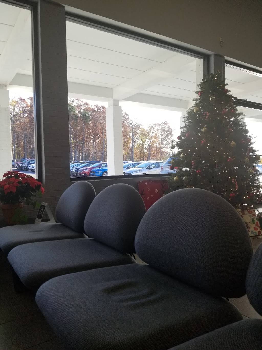 University Ford North | 5331 N Roxboro St, Durham, NC 27712, USA | Phone: (855) 429-5692