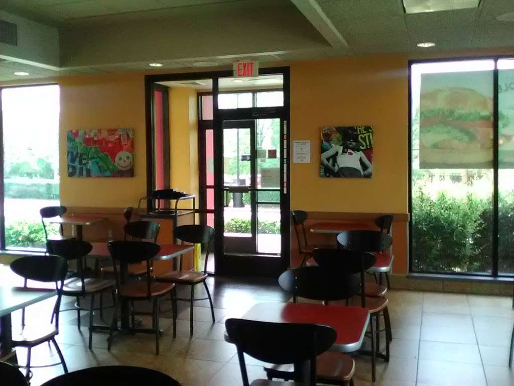 Jack in the Box | 7806 Forest Point Blvd, Charlotte, NC 28217, USA | Phone: (704) 527-1681