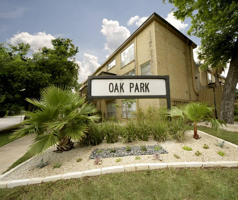 Oak Park Apartments | 4505 Duval St, Austin, TX 78751, USA | Phone: (512) 467-1478