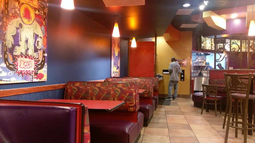 Taco Bell | 1660 S Loop 35, Alvin, TX 77511, USA | Phone: (281) 585-3026