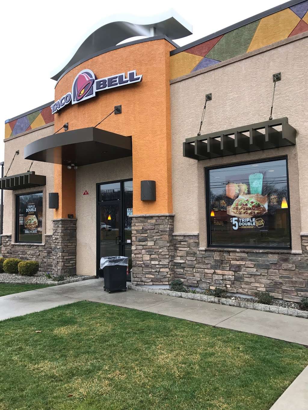 Taco Bell | 1110 Hurffville Rd, Deptford Township, NJ 08096, USA | Phone: (856) 848-9163