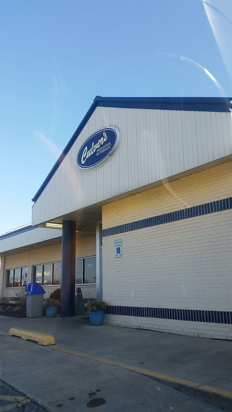 Culvers | 3910 N Belt Hwy, St Joseph, MO 64506 | Phone: (816) 279-6222