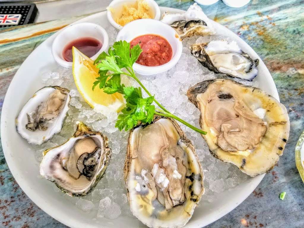 Fly N Fish Oyster Bar and Grill | 2304 W Oceanfront, Newport Beach, CA 92663, USA | Phone: (949) 673-8400