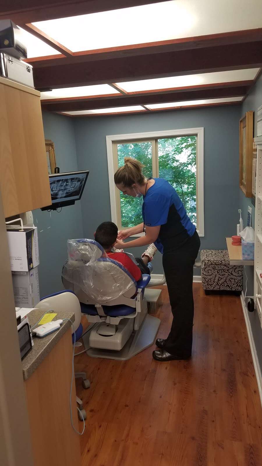 Tipton Lakes Family Dentist | 4570 W Jonathan Moore Pike, Columbus, IN 47201, USA | Phone: (812) 342-3969