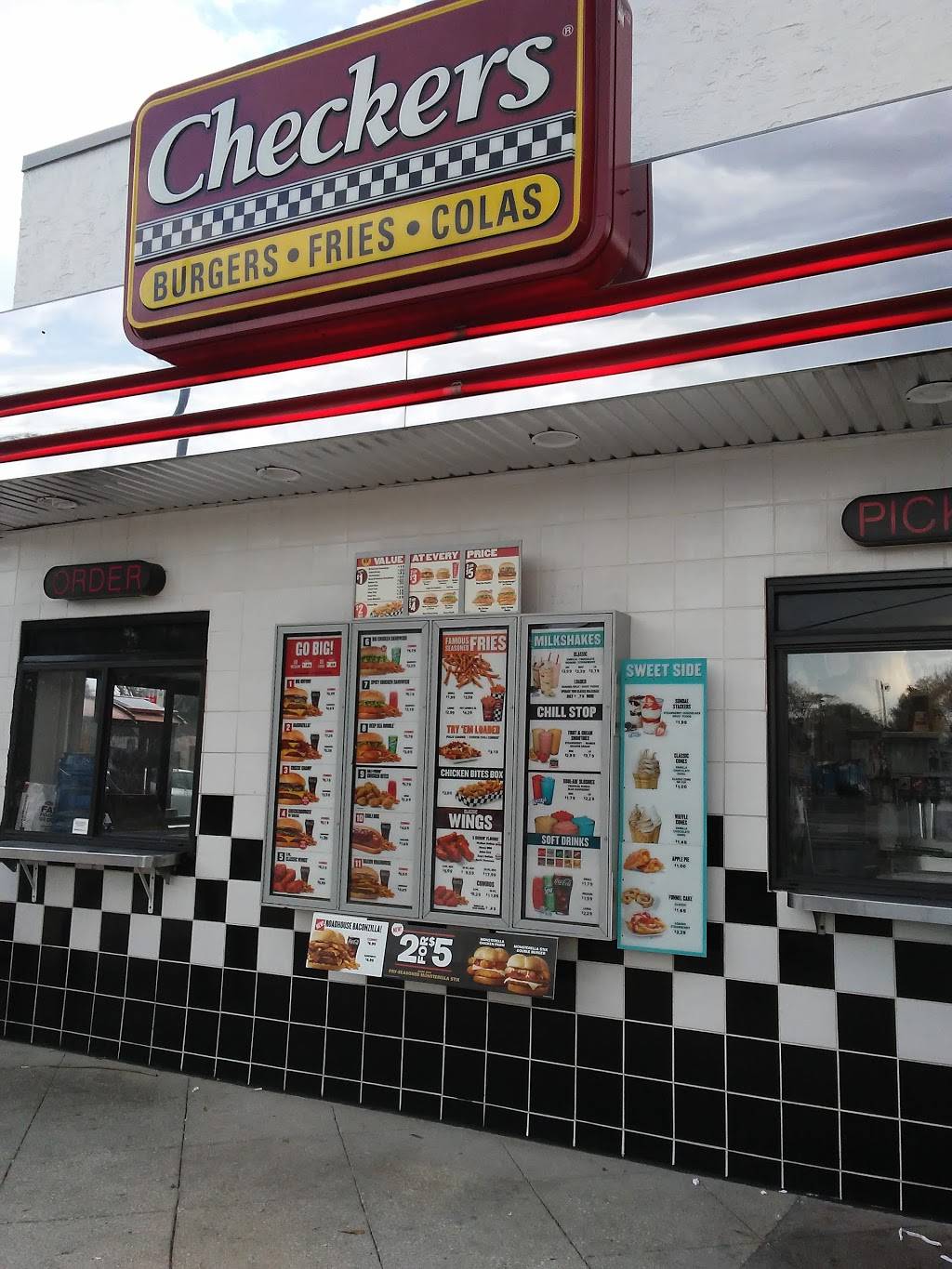 Checkers | 1526 Kings Rd, Jacksonville, FL 32209, USA | Phone: (904) 791-1100