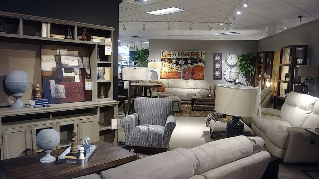 Star Furniture | 18107 North Fwy, Houston, TX 77090, USA | Phone: (281) 440-3330