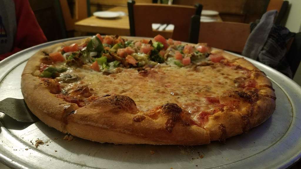 The Pizza Pub | 395 Dover Chester Rd, Ironia, NJ 07845, USA | Phone: (973) 584-4141