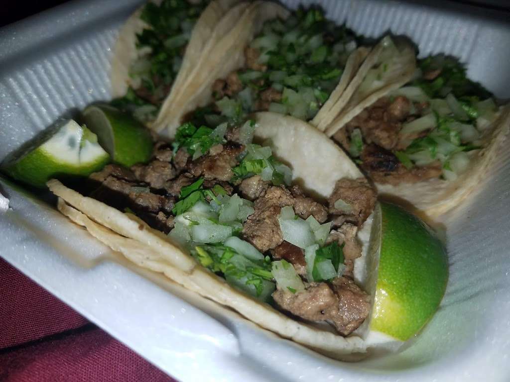 Rolbertos Taco Shop | 606 W Main St, Mesa, AZ 85210 | Phone: (480) 844-2420