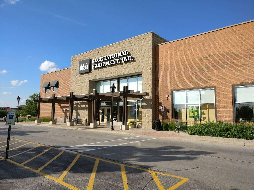 REI | 888 Willow Rd, Northbrook, IL 60062 | Phone: (847) 480-1938