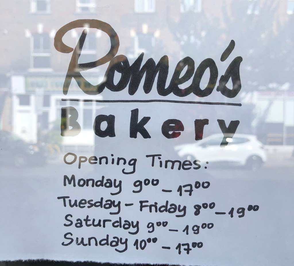 Romeo’s Bakery - bakery  | Photo 9 of 10 | Address: 195 Blackstock Rd, Highbury East, London N5 2LL, UK | Phone: 020 3538 0260