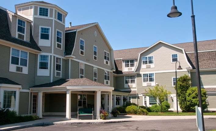 Benchmark Senior Living at Putnam Farm | 9 Summer St, Danvers, MA 01923 | Phone: (978) 822-4035