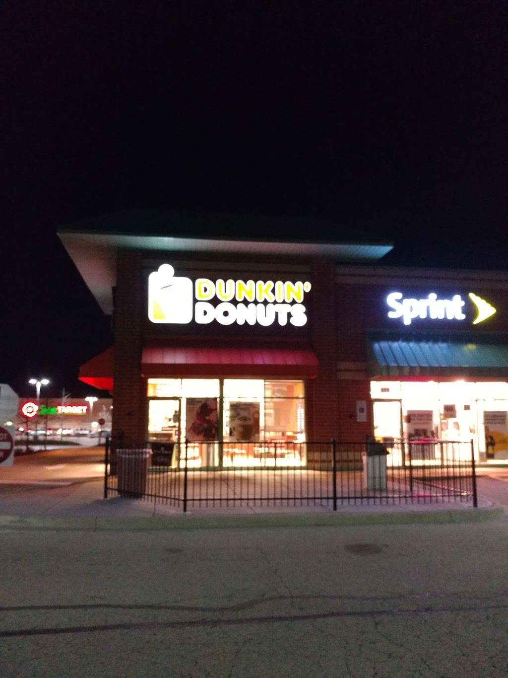 Dunkin Donuts | 514 Randall Rd, South Elgin, IL 60177 | Phone: (847) 214-3602