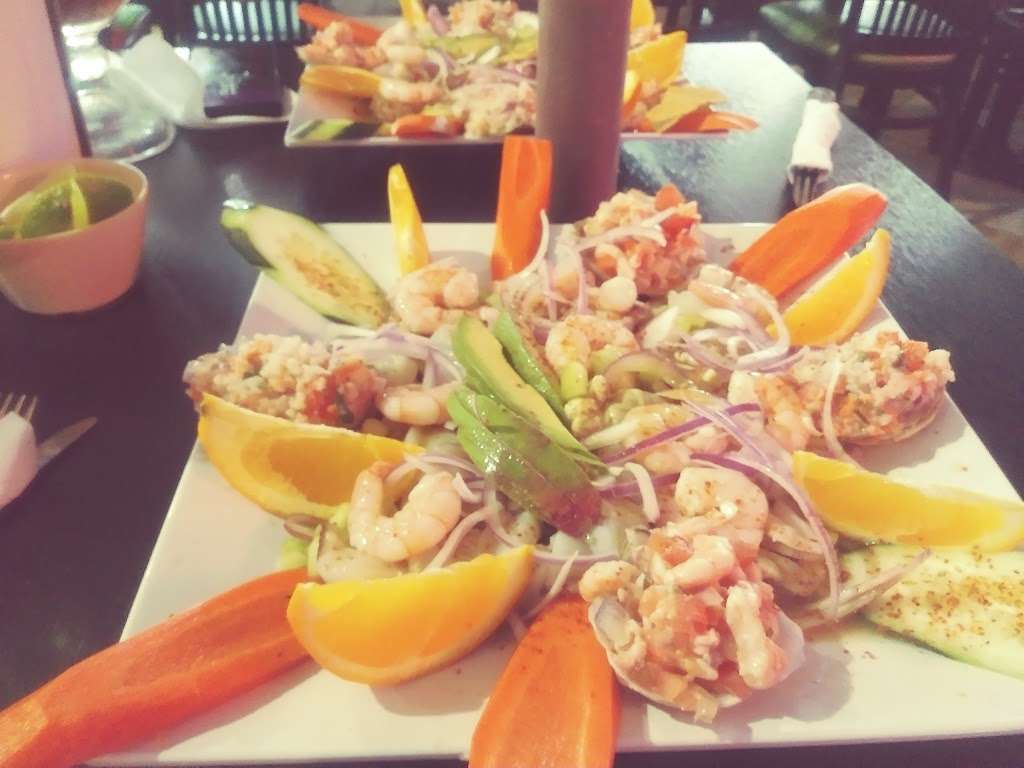 Mariscos Uruapan Bar & Grill | 13310 Ramona Blvd, Baldwin Park, CA 91706, USA | Phone: (626) 337-9207