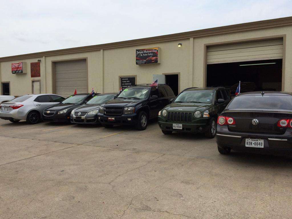 Douglas Mecanic shop and auto sales | 10071 Veterans Memorial Dr, Houston, TX 77038, USA | Phone: (832) 859-2366