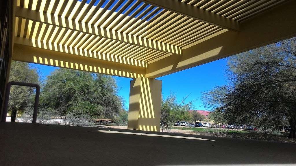 Scottsdale Public Library - Mustang Library | 10101 N 90th St, Scottsdale, AZ 85258, USA | Phone: (480) 312-7323