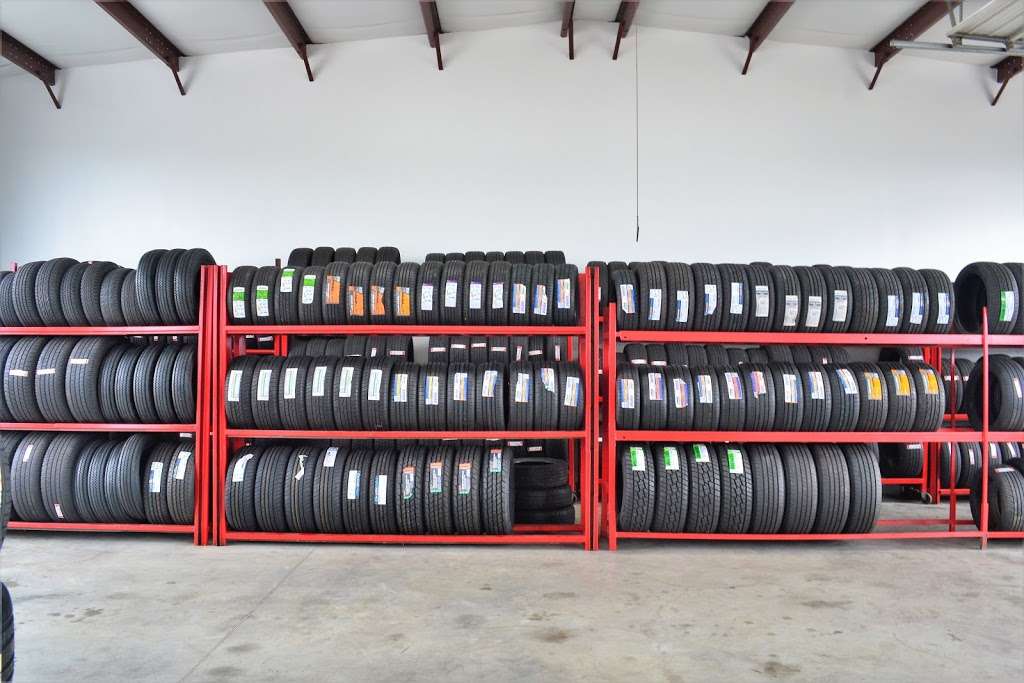 Roadway Wheels and Tires 2 | 18091 W Little York Rd Suite 101, Katy, TX 77449, USA | Phone: (832) 454-9246