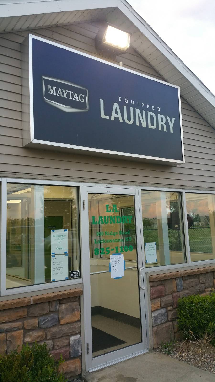 LA. Laundry | 990 Ridge Rd, Lackawanna, NY 14218, USA | Phone: (716) 825-1100