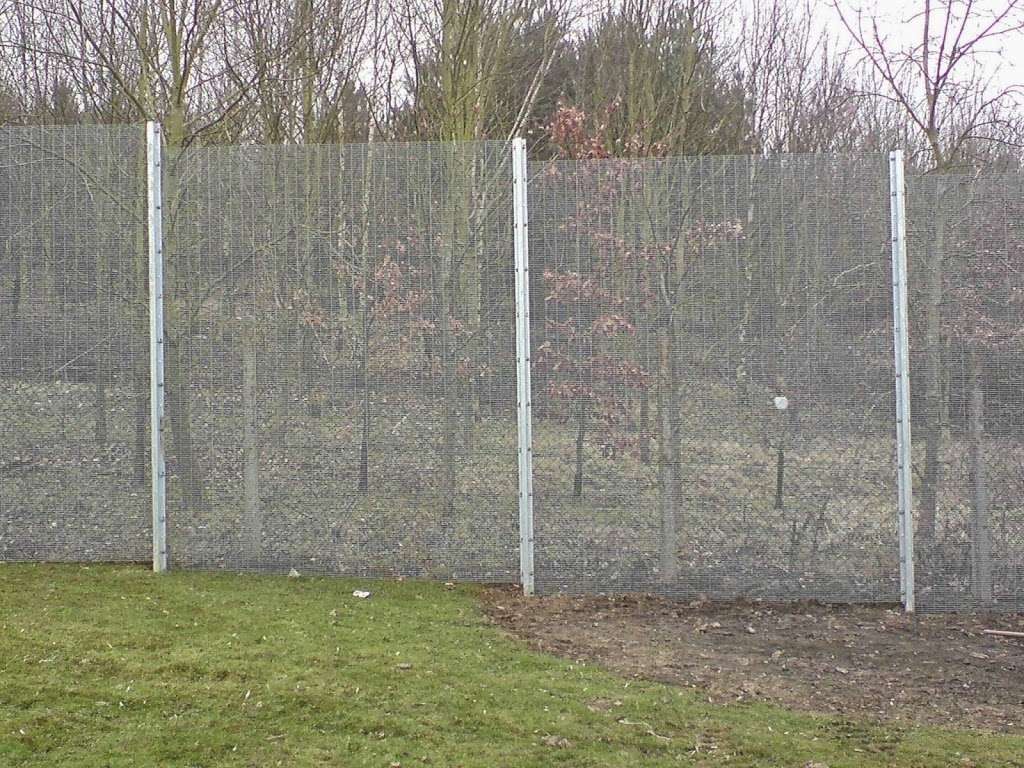 Guardian Security Fencing | Hunters Chase Garden Centre, Hunters Chase, Hutton, Brentwood CM13 1SN, UK | Phone: 01277 630787