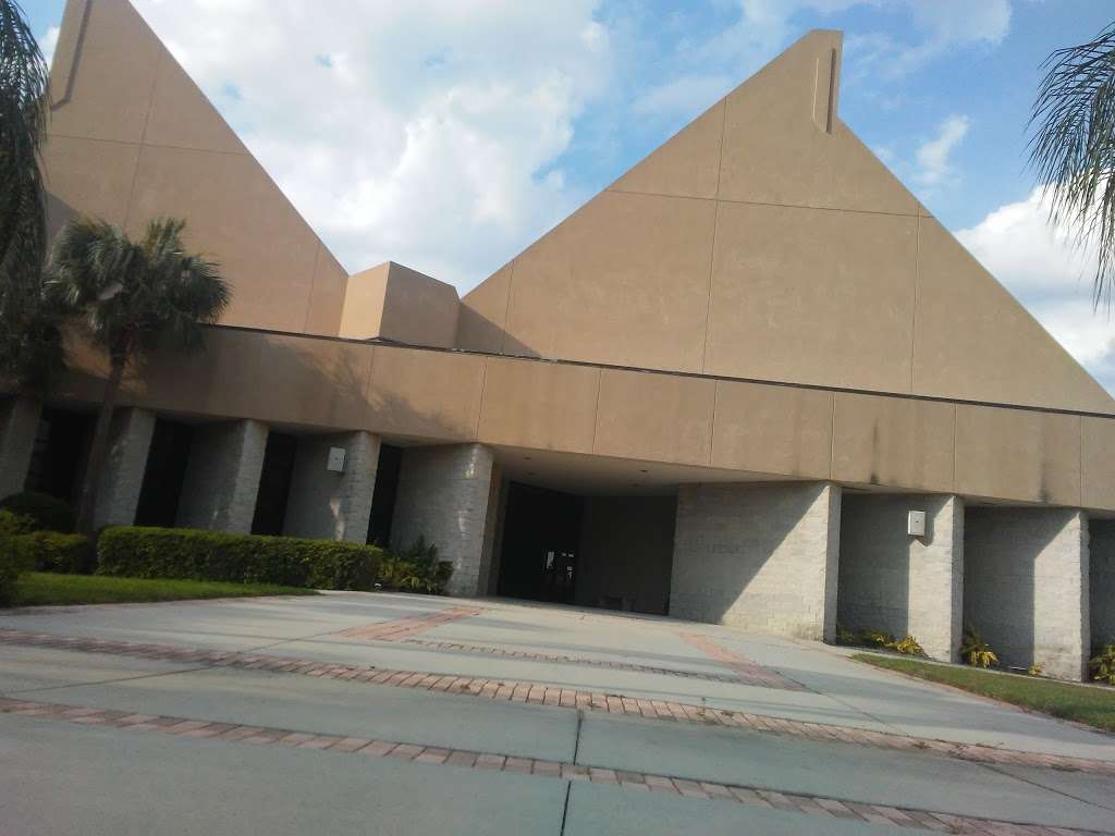 Blessed Trinity Catholic Church | 4545 Anderson Rd, Orlando, FL 32812, USA | Phone: (407) 277-1702