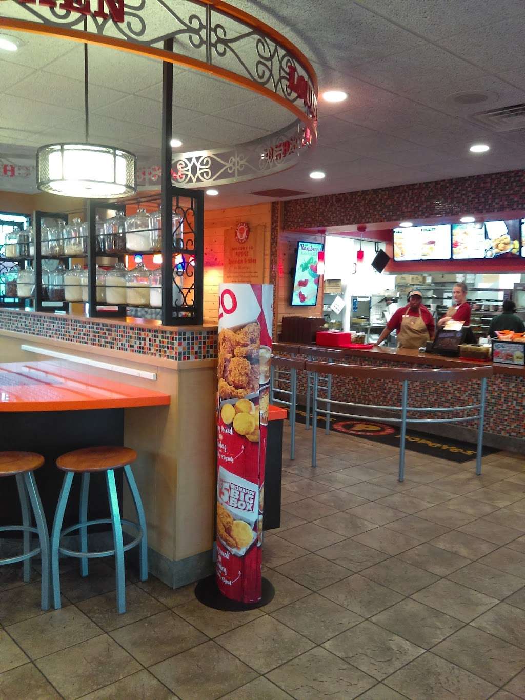 Popeyes Louisiana Kitchen | 1045 Mt Rose Ave, York, PA 17403, USA | Phone: (717) 771-4728