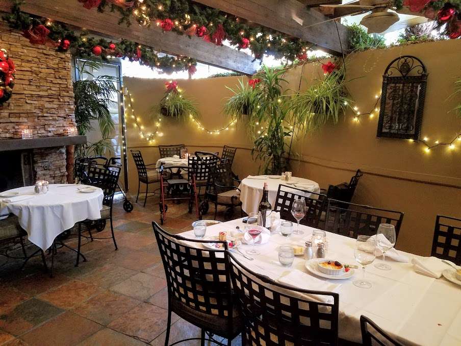 Dal Rae Restaurant | 9023 Washington Blvd, Pico Rivera, CA 90660, USA | Phone: (562) 949-2444