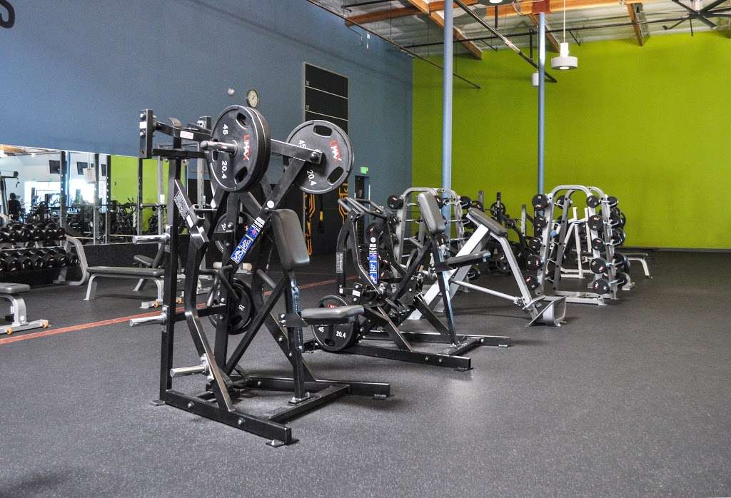 In-Shape Health Clubs | Century Plaza Shopping Center, 1800 E Ave. J, Lancaster, CA 93535, USA | Phone: (661) 728-5016