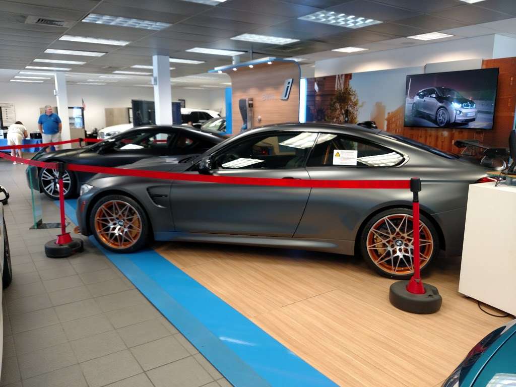 BMW of Bayside | 247-21 Northern Blvd, Douglaston, NY 11363, USA | Phone: (718) 229-4400