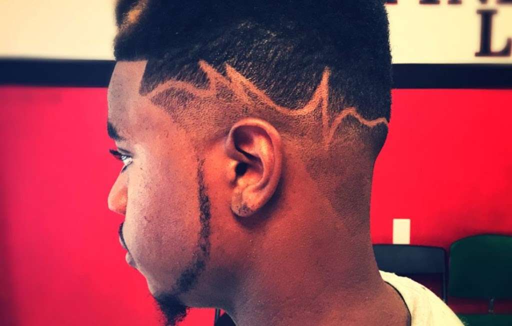 Fine Line Barbershop | 130 Augustine Ave #10, Charles Town, WV 25414, USA | Phone: (304) 433-4273