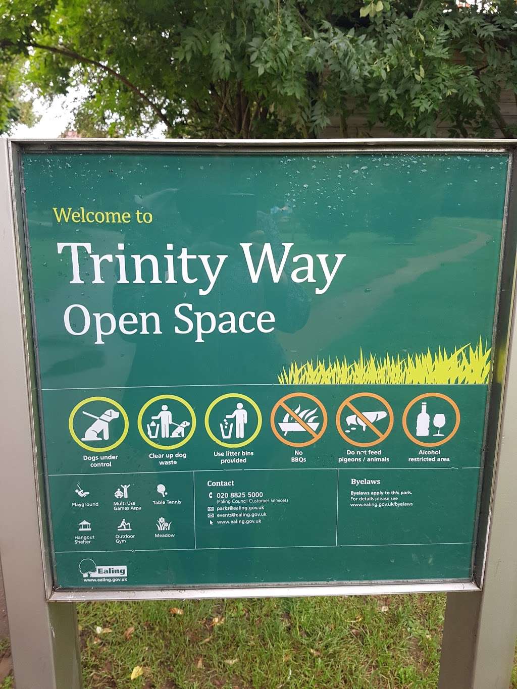 Trinity Way Open Space | London W3 7HP, UK