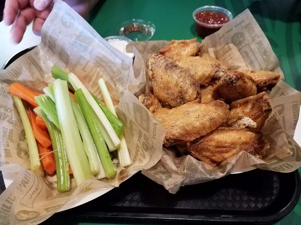 Wingstop | 121 Curtner Ave #30, San Jose, CA 95125, USA | Phone: (408) 275-9464