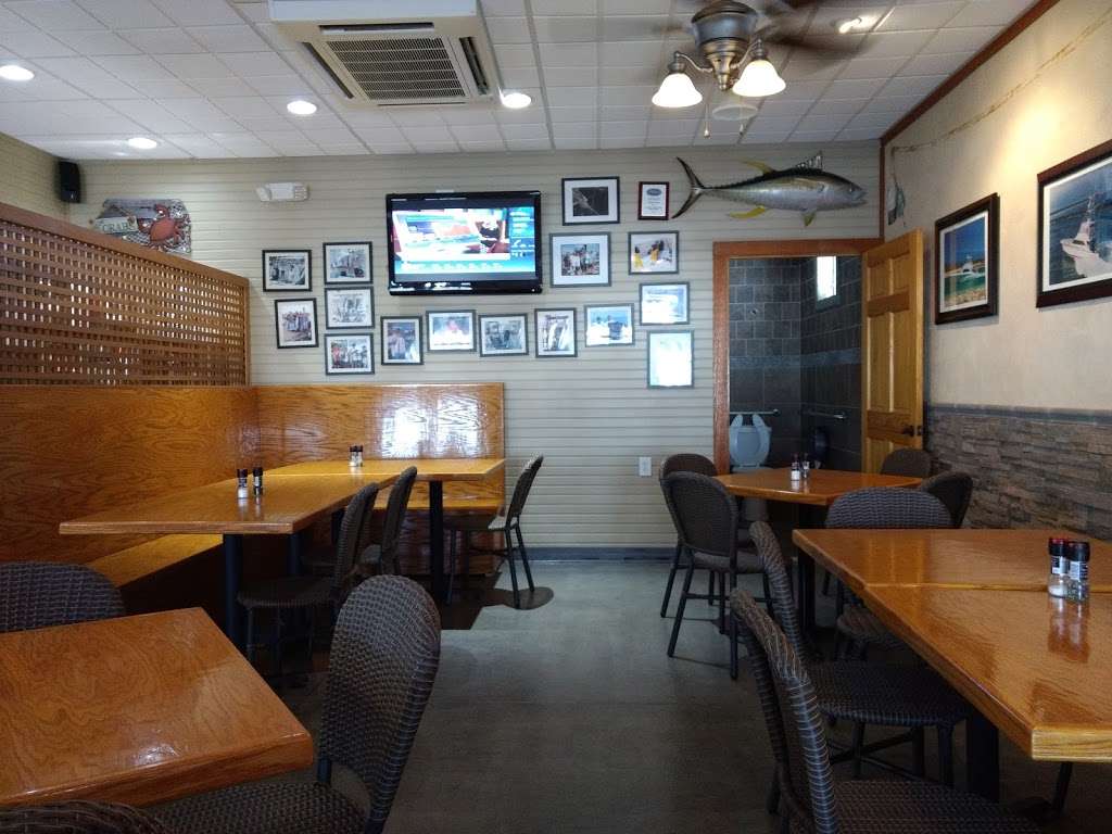 Tonios Seafood Shack | 2481 Ocean Dr, Avalon, NJ 08202 | Phone: (609) 368-8862