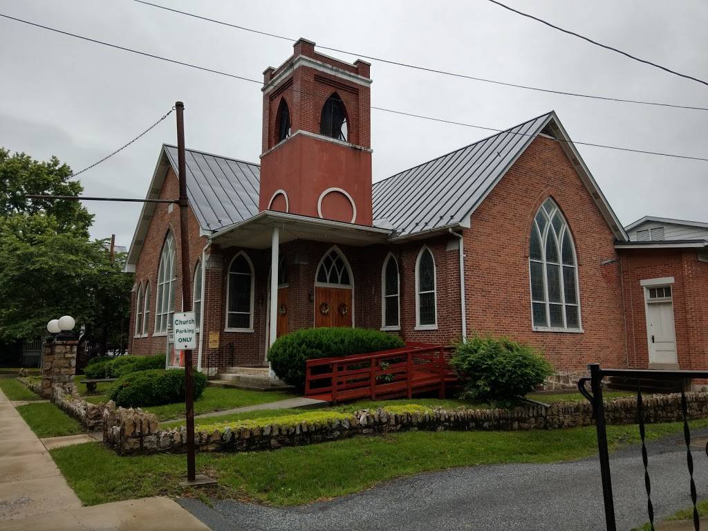 Trinity-Asbury Church | 106 Wilkes St, Berkeley Springs, WV 25411, USA | Phone: (304) 258-1033