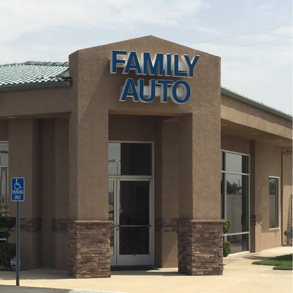 Family Auto Sales | 14915 Palmdale Rd, Victorville, CA 92392, USA | Phone: (760) 955-1819