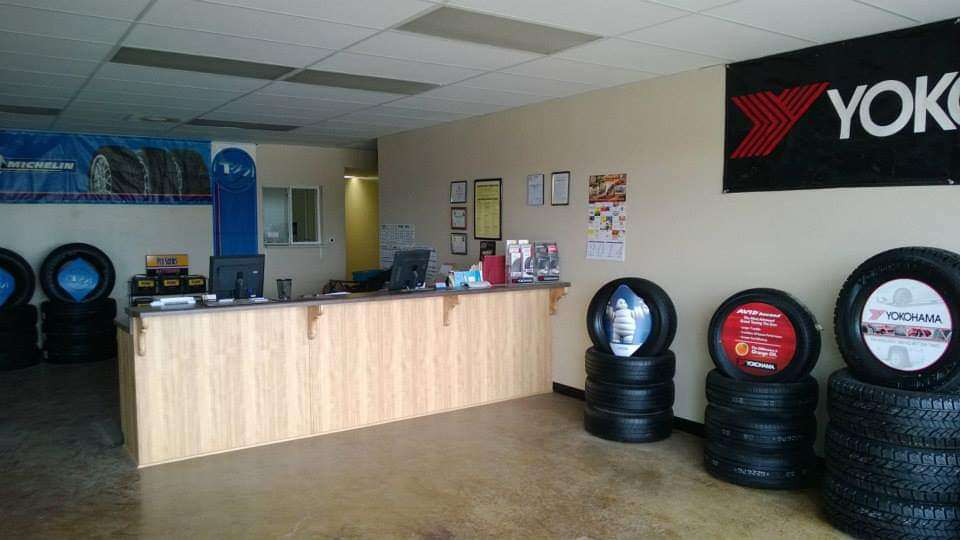 Clark Tire Company | 250 MO-7, Clinton, MO 64735, USA | Phone: (660) 885-2710