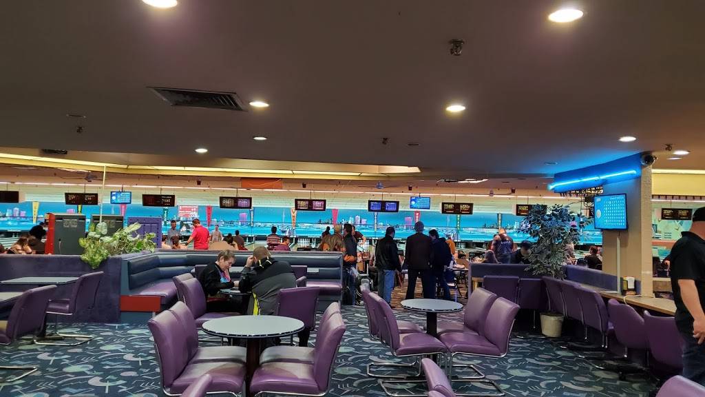 Southwyck Bowling Lanes | 5255 Heatherdowns Blvd, Toledo, OH 43614, USA | Phone: (419) 865-8815