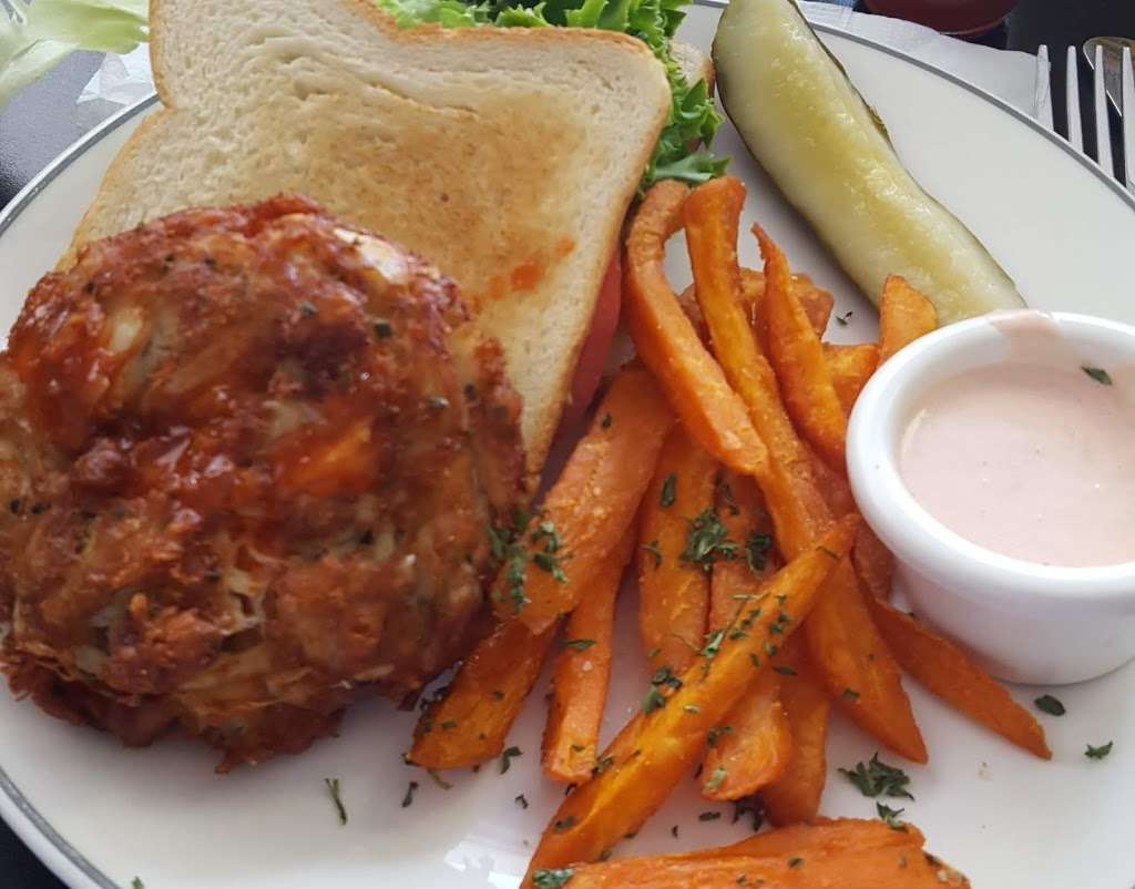 Car Wash Cafe | 481 N Main St, Kilmarnock, VA 22482, USA | Phone: (804) 435-0405