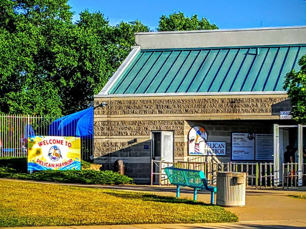 Pelican Harbor Indoor/Outdoor Aquatic Park | 5221, 200 S Lindsey Ln, Bolingbrook, IL 60440, USA | Phone: (630) 739-1777
