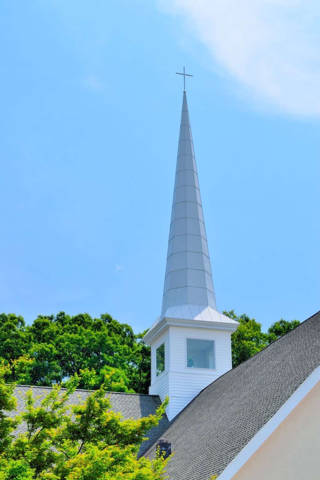 St Anns Catholic Church | 105 S Snead St, Ashland, VA 23005, USA | Phone: (804) 798-5039