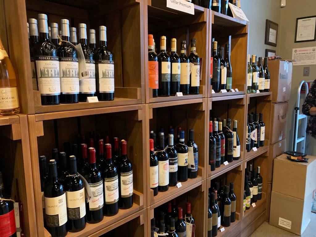 The Wine Cellar Outlet Longworth Hall | 700, 124 W Pete Rose Way Unit 1-E, Suite, Cincinnati, OH 45203, USA | Phone: (513) 929-0651