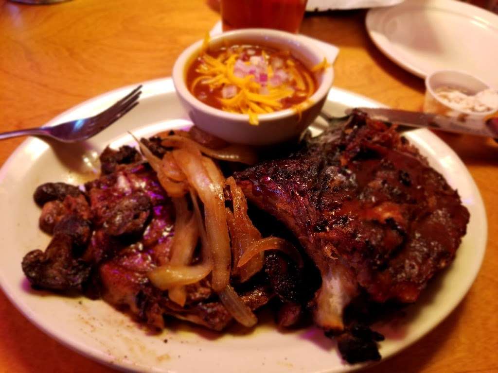 Texas Roadhouse | 6228 Durand Ave, Mt Pleasant, WI 53406, USA | Phone: (262) 554-8900