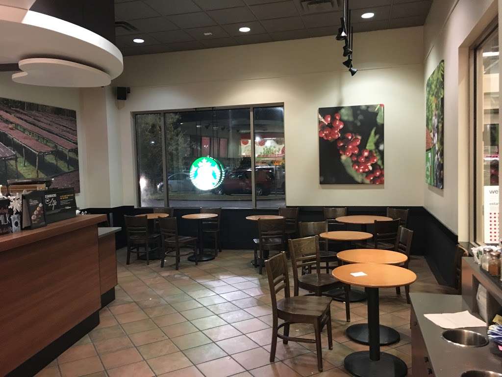 Starbucks | 4795 W Irlo Bronson Mem Hwy, Kissimmee, FL 34746, USA | Phone: (407) 477-7821