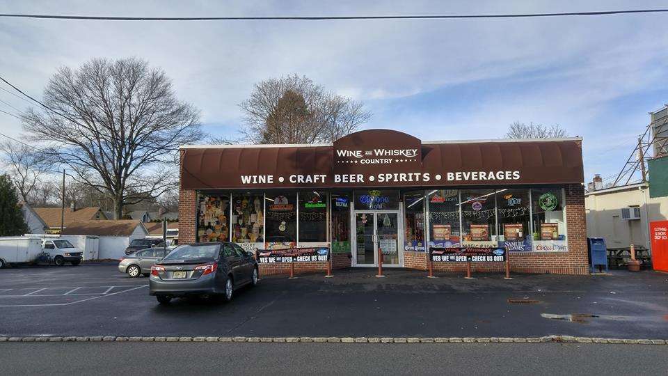 Wine and Whiskey Country | 16 Burnham Rd, Morris Plains, NJ 07950, USA | Phone: (973) 998-9223