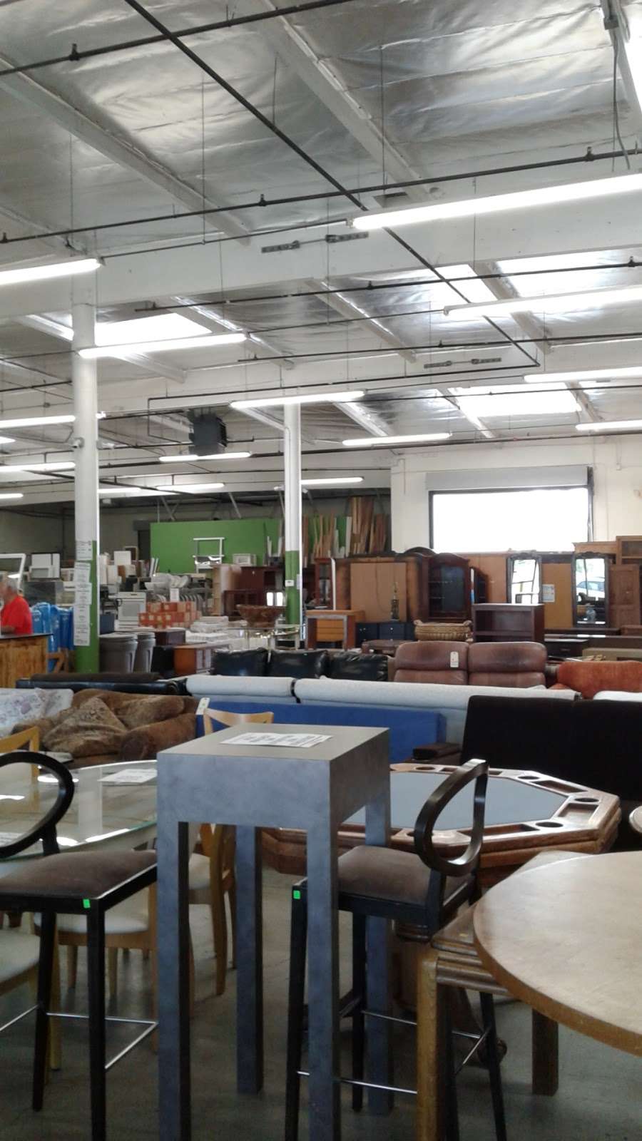 Santa Ana ReStore - Habitat for Humantity of Orange County | 2140 Ritchey St, Santa Ana, CA 92705 | Phone: (714) 434-6266