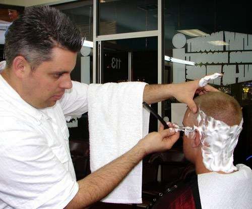 The Señor Barbers at Downtown | 113 S El Camino Real, San Clemente, CA 92672, USA | Phone: (949) 369-7707