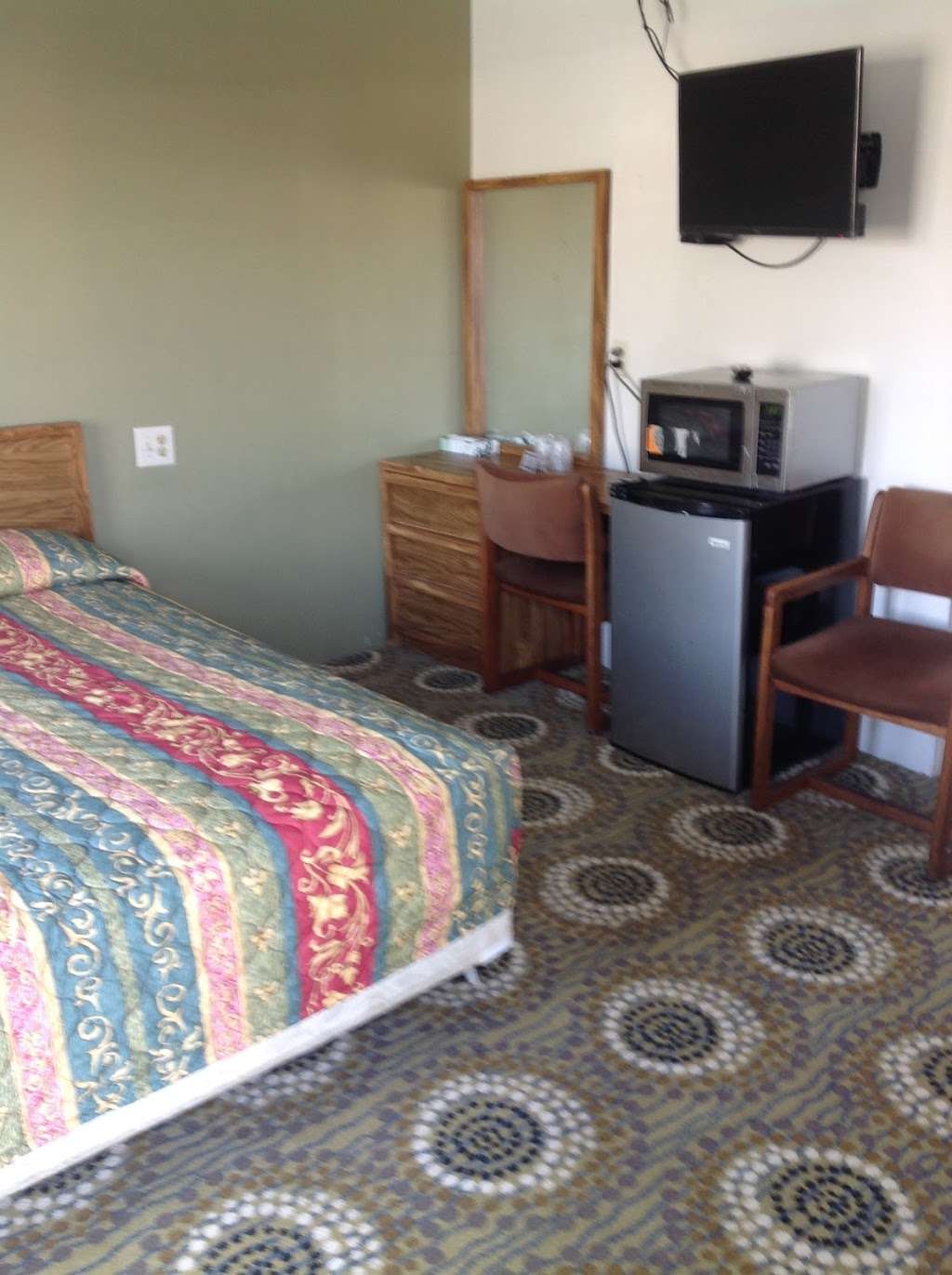 Palm View Motel | 6038 Mission Boulevard, Riverside, CA 92509, USA | Phone: (951) 686-6455