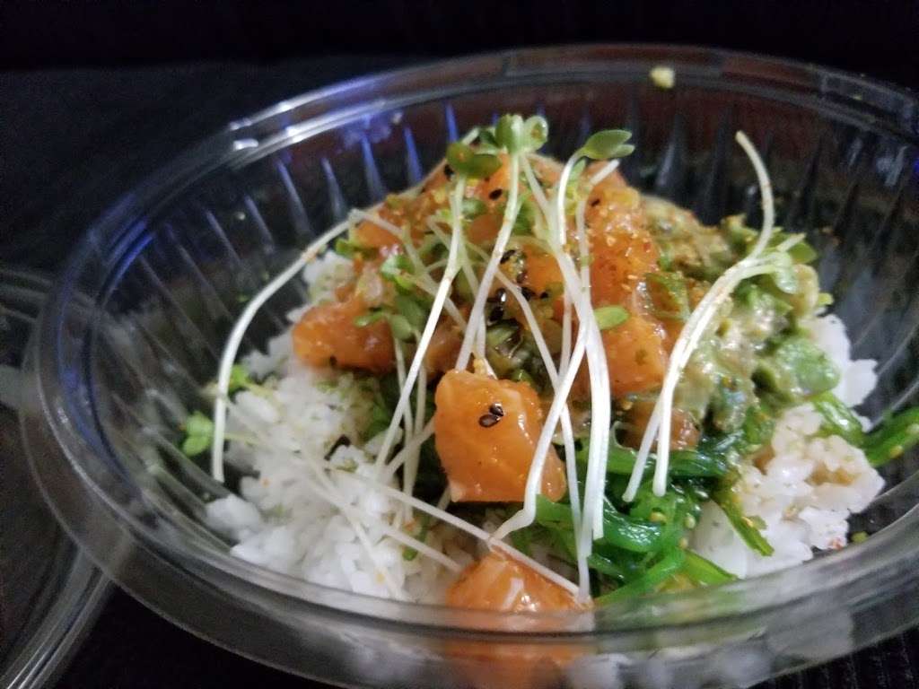 Kumas sushi bowl | 701 N Milwaukee Ave #316, Vernon Hills, IL 60061, USA | Phone: (224) 206-7953