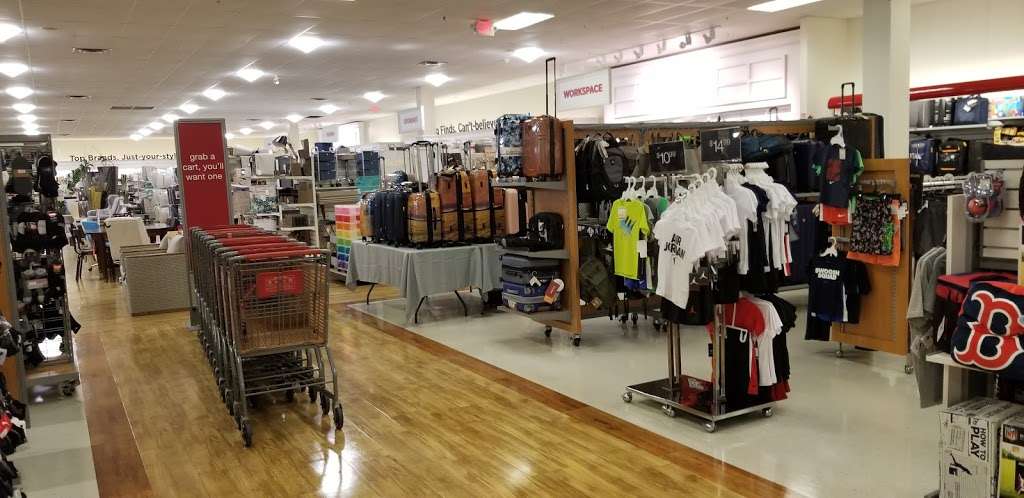 T.J. Maxx & HomeGoods | 111 Taunton St, Plainville, MA 02762 | Phone: (508) 643-4801