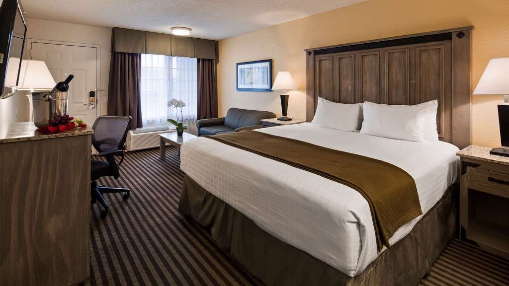 Best Western Americana Inn | 815 W San Ysidro Blvd, San Diego, CA 92173, USA | Phone: (619) 428-5521