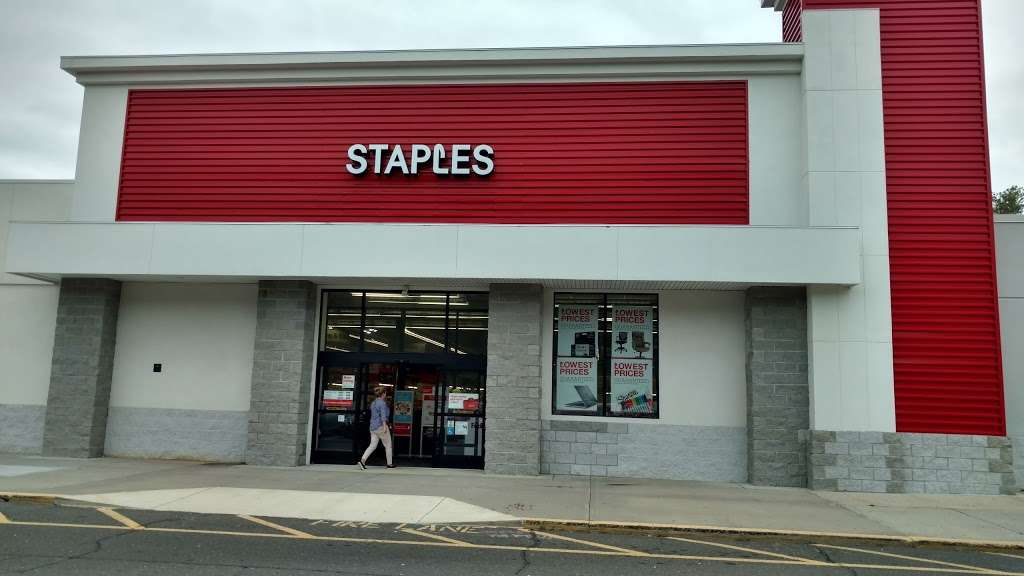 Staples | 654 Main Ave, Norwalk, CT 06851, USA | Phone: (203) 840-7431