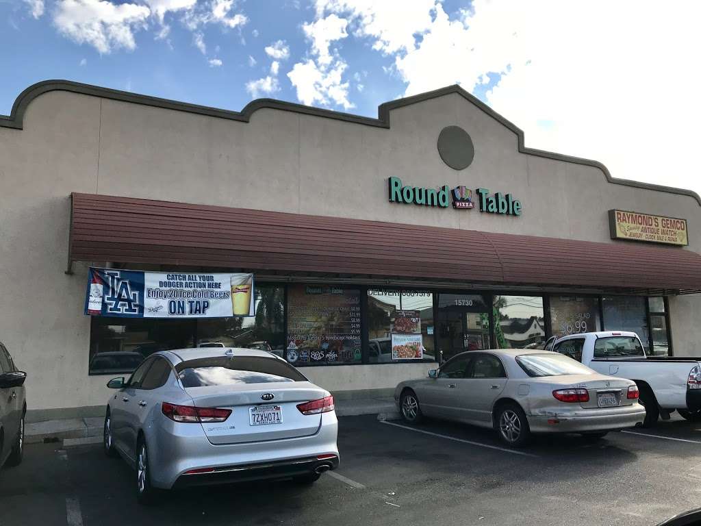 Round Table Pizza | 15730 Bellflower Blvd, Bellflower, CA 90706, USA | Phone: (562) 866-7579